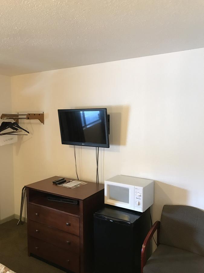 Gold Pan Lodge Quincy Экстерьер фото