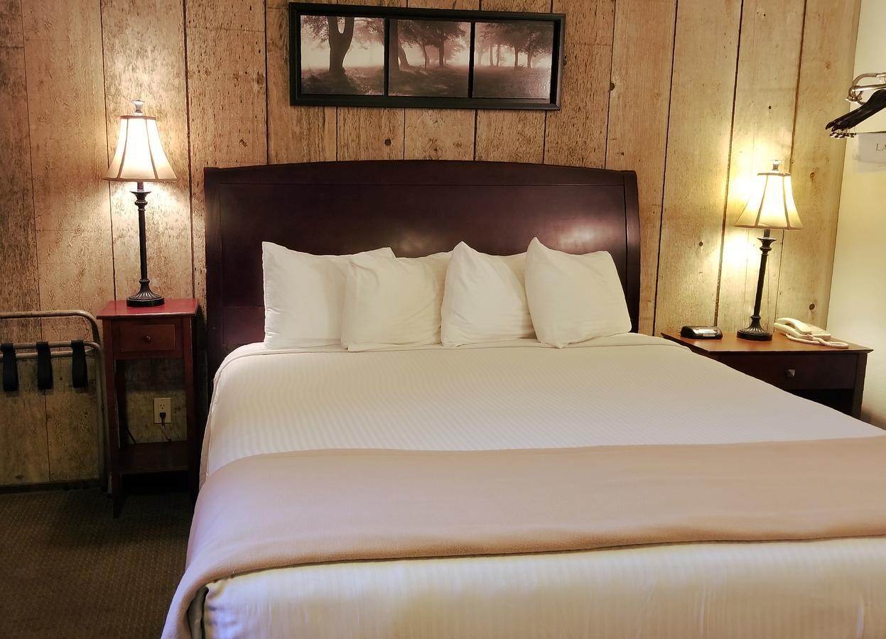 Gold Pan Lodge Quincy Экстерьер фото